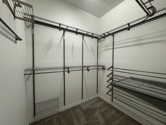 Building Photo - 10108 Marsh Pine Cir