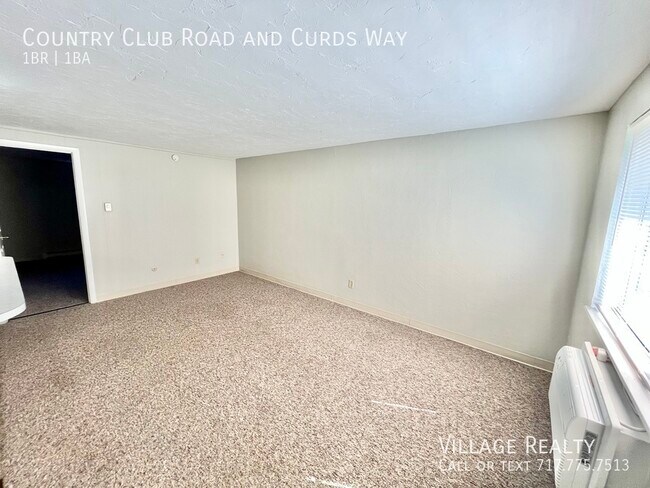 Building Photo - 613 Country Club Rd