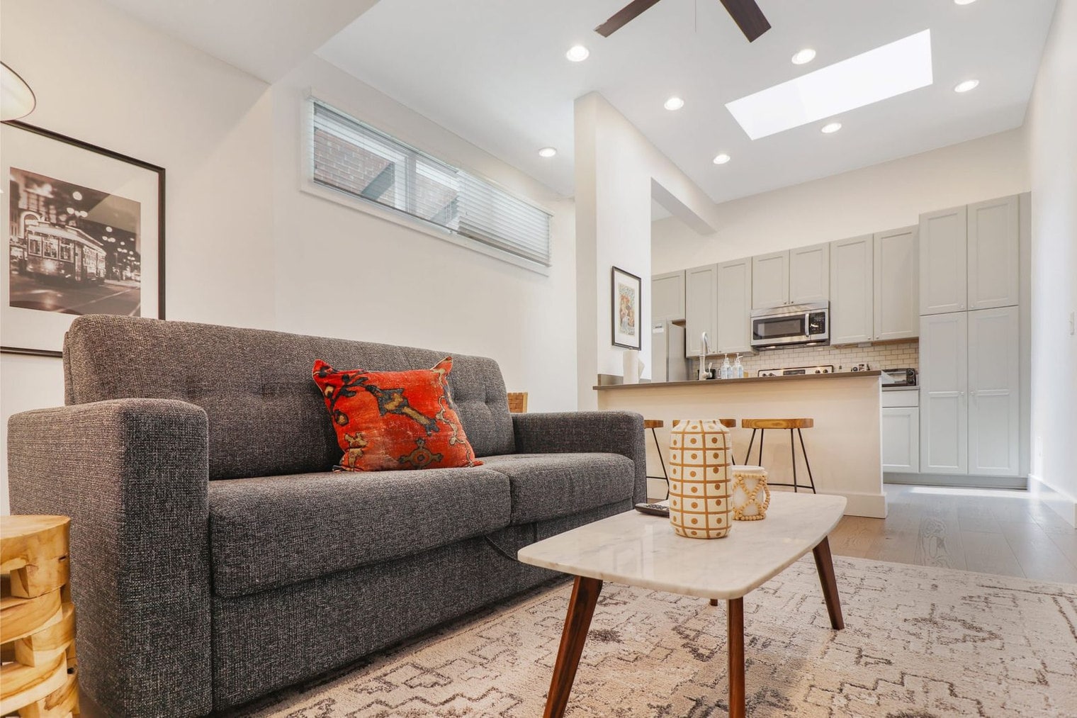 Building Photo - 127 Carondelet St