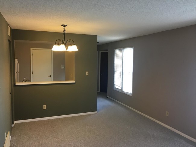 Primary Photo - 2618 W Willowlake Dr