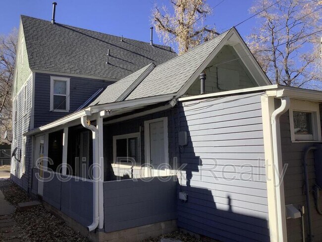 Building Photo - 219 N Institute St