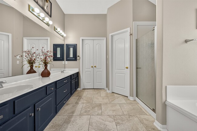 Building Photo - 17518 Heartwind Ct