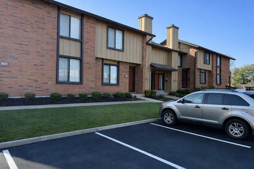 Building Photo - 3585 Pershall Rd