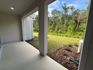 Building Photo - 1650 Greenleaf Wds Cv