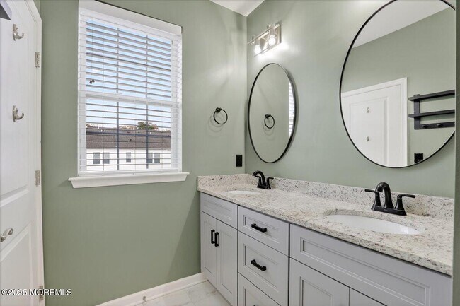 Building Photo - 107 Celebration Blvd