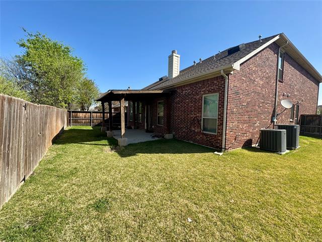 Building Photo - 1100 Annalea Cove Dr