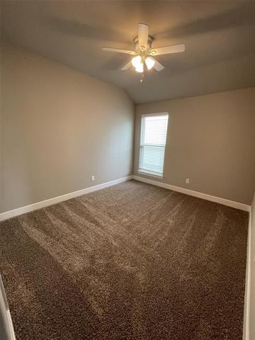 Building Photo - 626 W Florence St