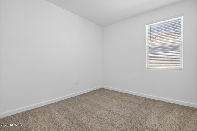 Building Photo - 9284 S Mara Dr