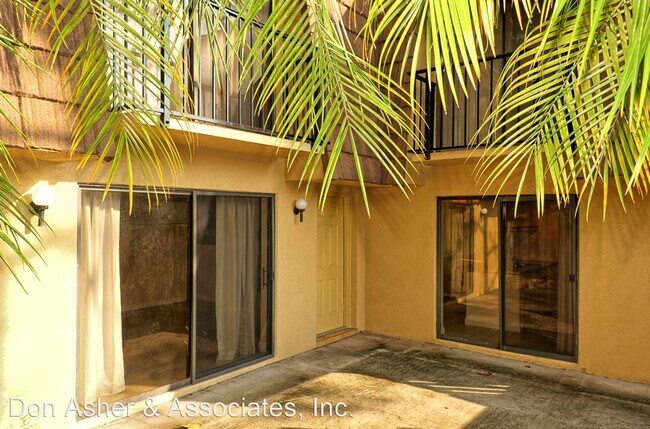Primary Photo - 2 br, 2.5 bath House - 5262 Coral Court Un...