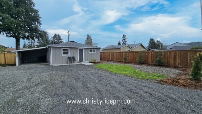 Building Photo - 31721 W Commercial St