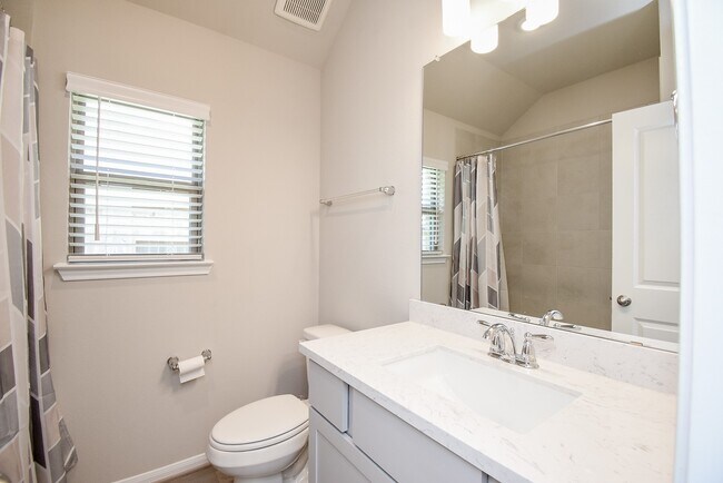 Building Photo - 17007 Shine Bright Ct