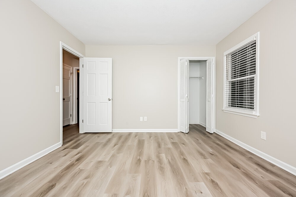 Building Photo - 120 Tanglewood Dr