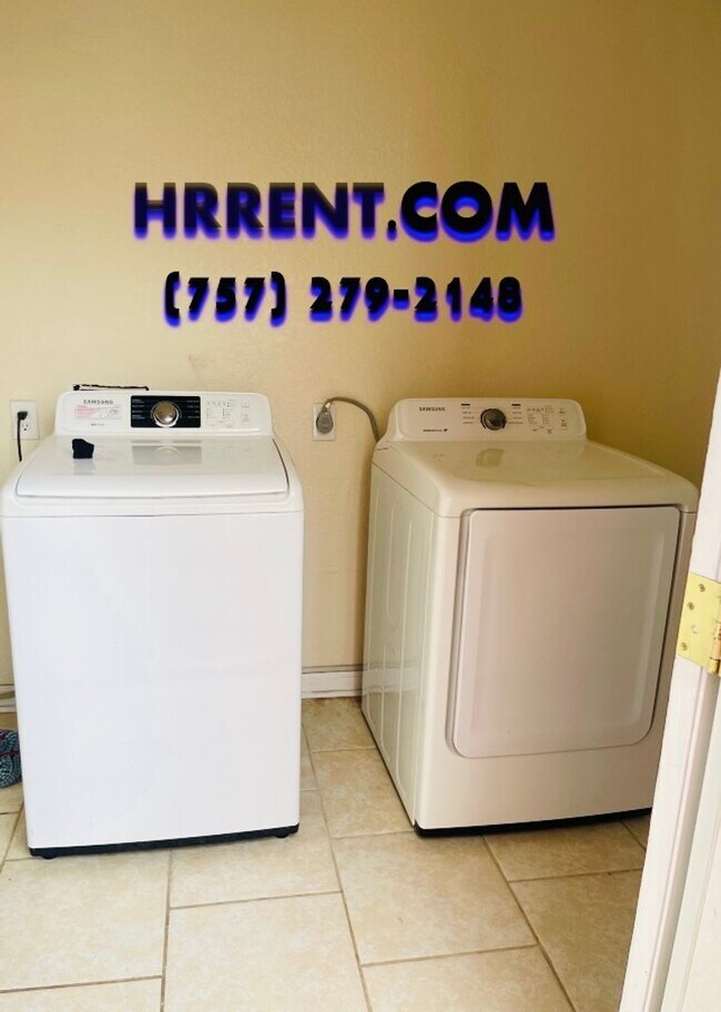 Building Photo - Beautiful Virginia Beach Single Family Home located in the Mears Corner area of Virginia Beach!