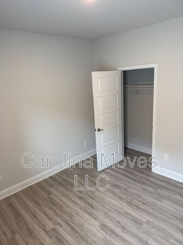Building Photo - 3 Bracken Wds Wy