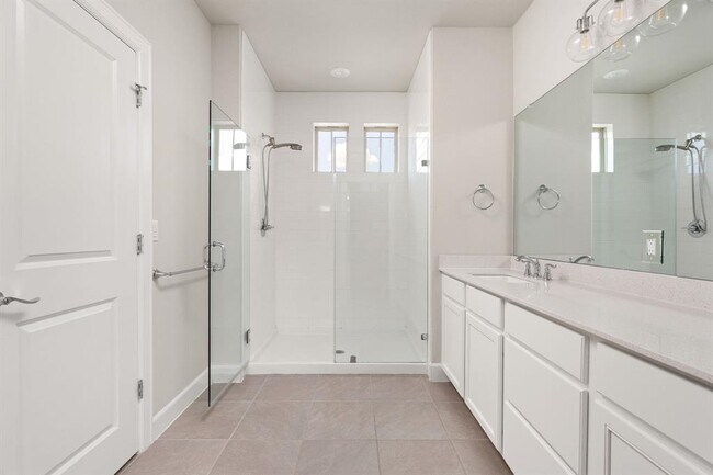 Building Photo - 8206 Talferd Trl