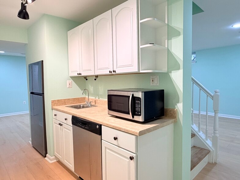 Building Photo - 20323 Snowpoint Pl