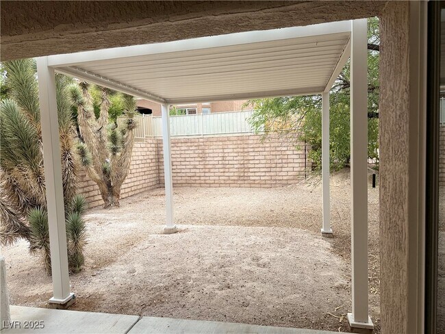 Building Photo - 2617 Hope Forest Dr