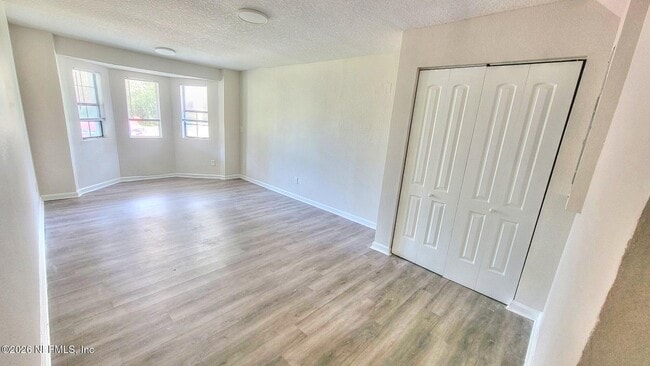 Building Photo - 9172 11th Ave