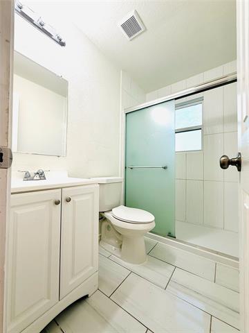 Building Photo - 632 Peggs St