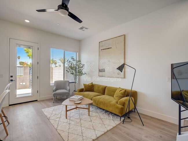 Building Photo - 775 W Coolidge St