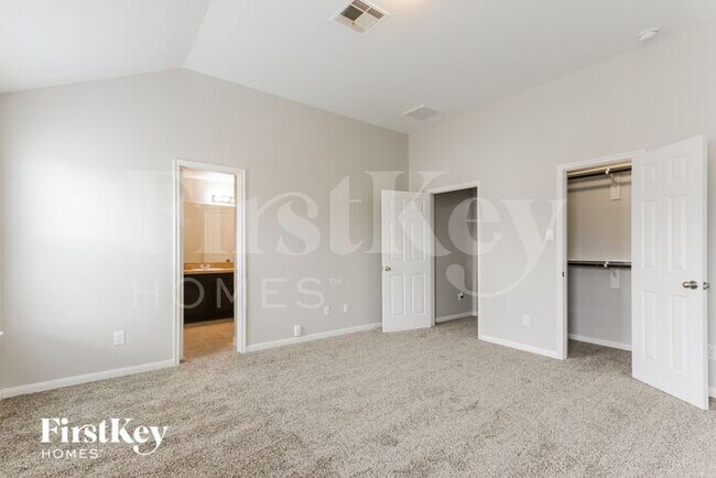 Building Photo - 12307 Allington Dr