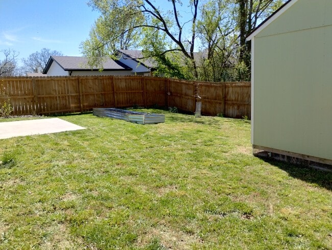 Building Photo - 170 Pin Oak Ct