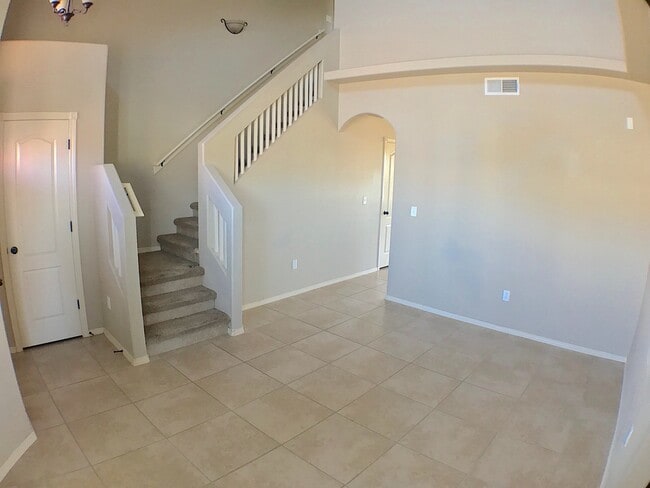 Building Photo - 7351 Jamocha way