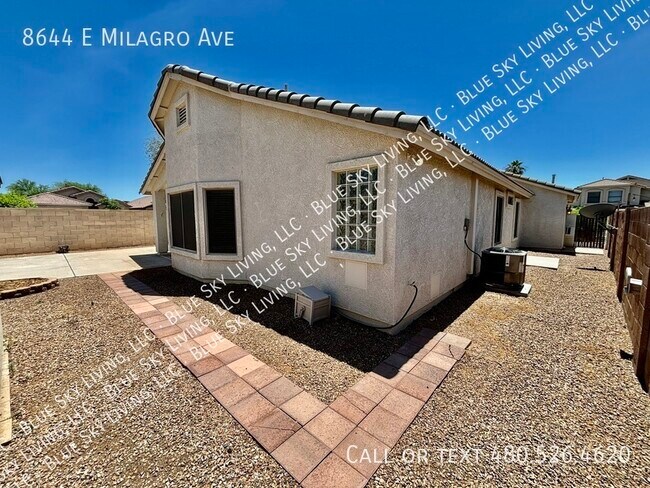 Building Photo - 8644 E Milagro Ave