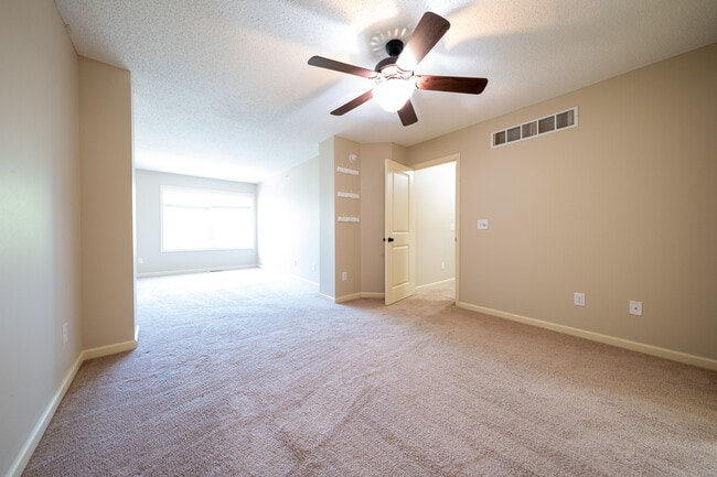Building Photo - 2113 Cedar Grove Trail