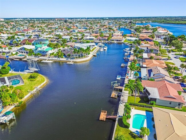 Building Photo - 5050 Porpoise Pl