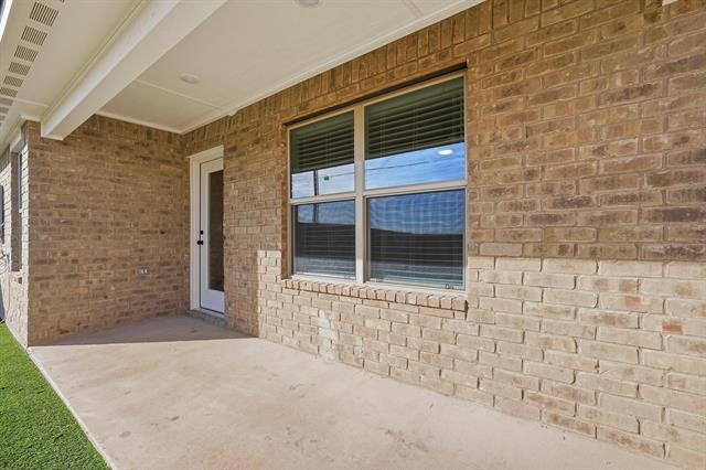 Building Photo - 3049 Glennster St