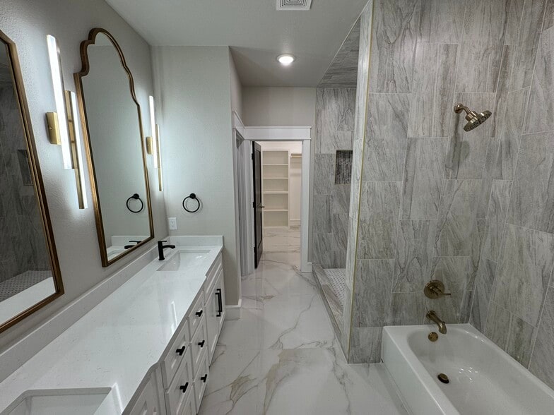 Building Photo - 904 N Fulton Ave