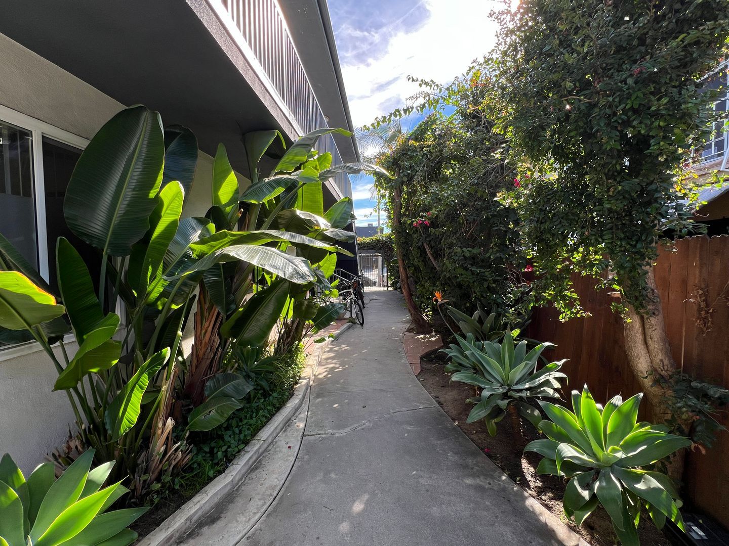 Building Photo - 12737 Matteson Ave