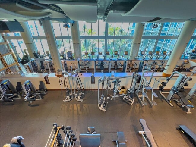 Building Photo - 6899 Collins Ave