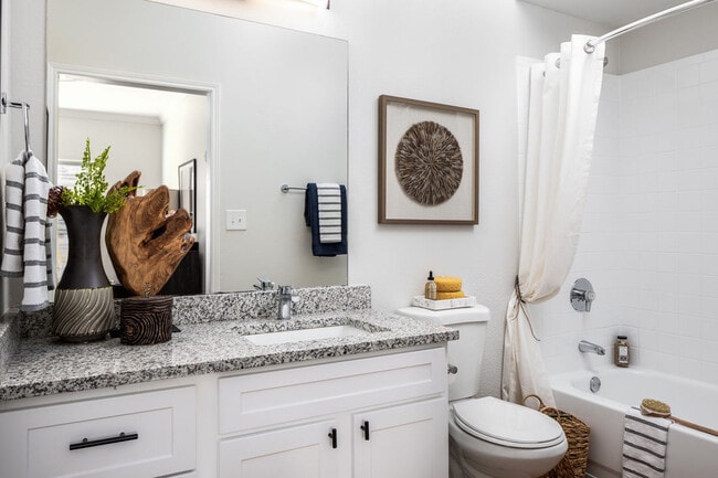 Building Photo - Dixon at Stonegate