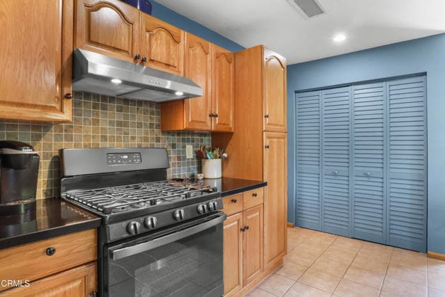 Building Photo - 2520 Casitas Ave