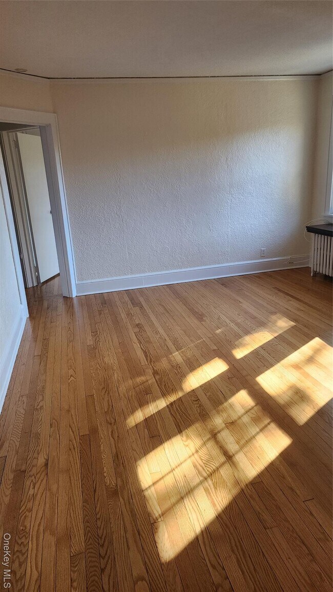 Building Photo - 22 Beech St