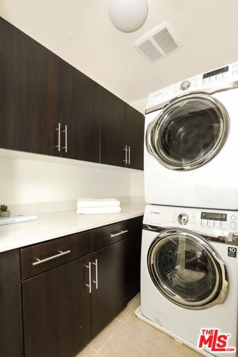 Building Photo - 2528 Via Artis