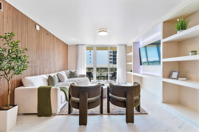 Building Photo - 2080 S Ocean Dr