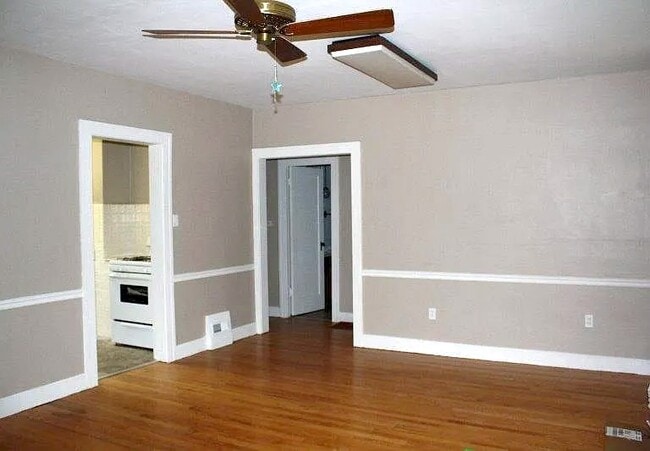 Building Photo - 3816 W Main St