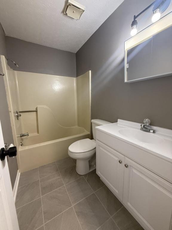 Building Photo - 1240 Clear Ridge Ln