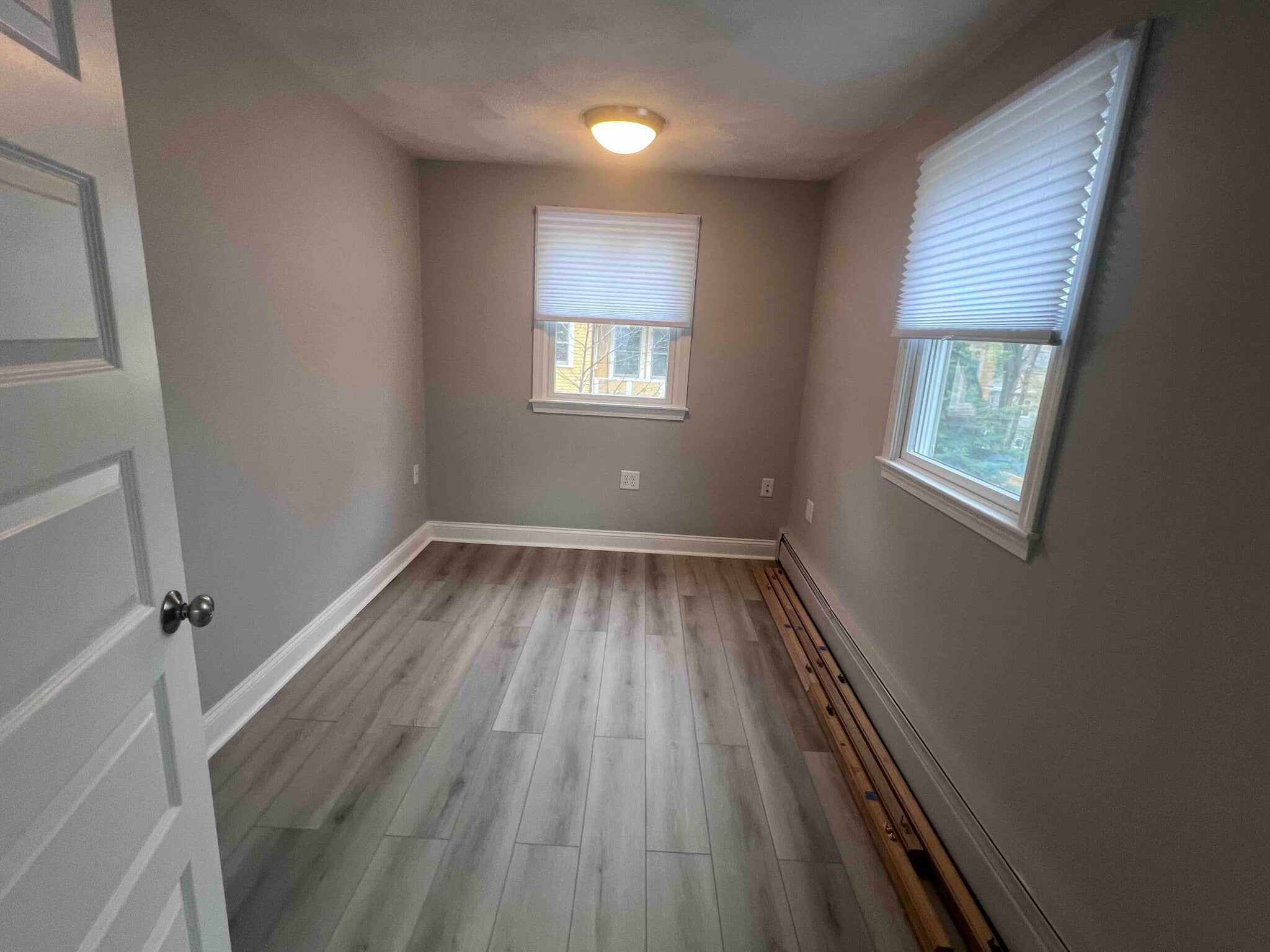Office - 61 Wollaston Ave