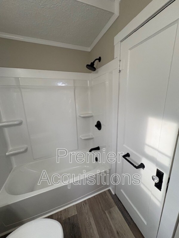 Building Photo - 507 Porter St