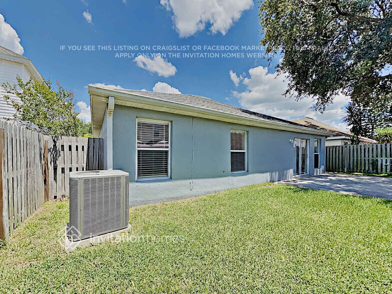 Building Photo - 3564 Moss Pointe Pl