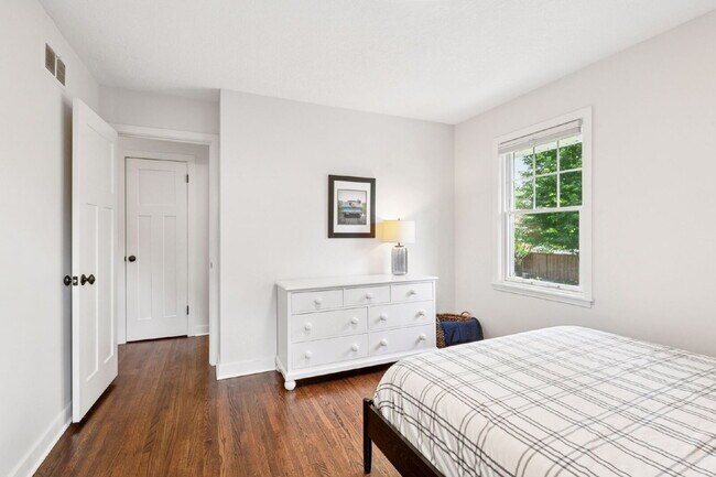 Building Photo - Edina Beauty with Custom Kitchen, Updates ...