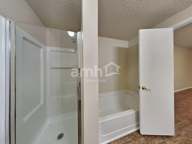 Building Photo - 1809 Rybovich Ln