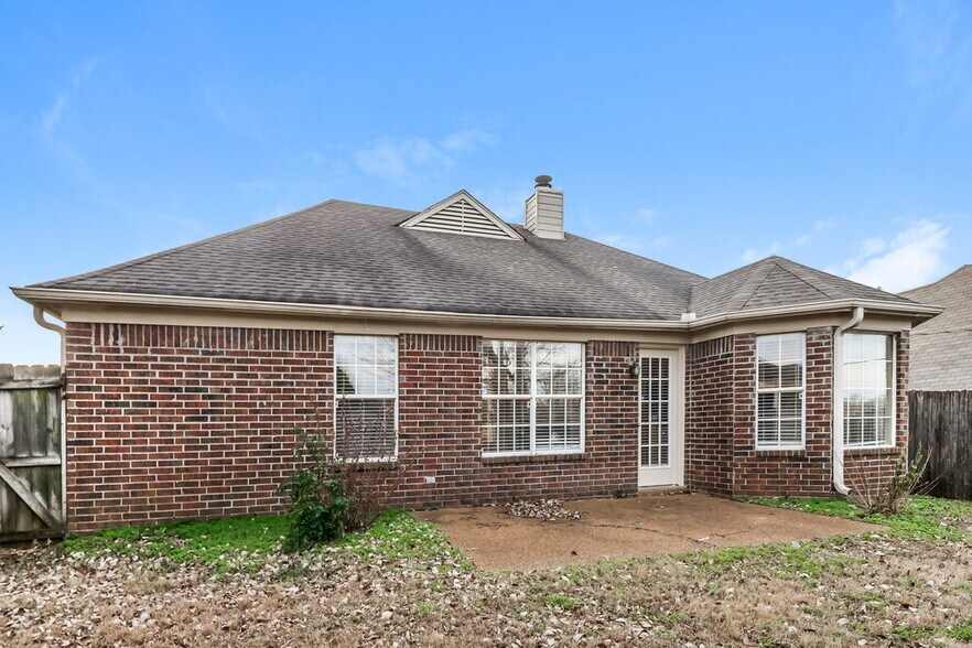 Building Photo - 2184 Stone Stream Dr