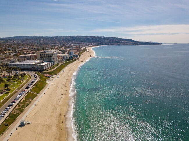 Building Photo - One-of-a-Kind Riviera Home Backing to El R...