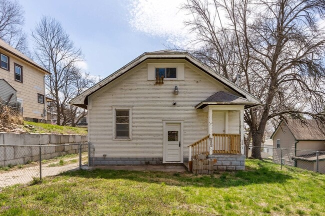 Building Photo - Coming Soon!!