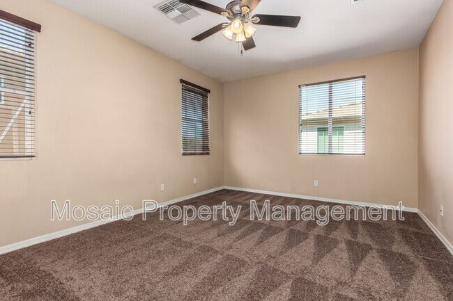 Building Photo - 7510 S 27th Way